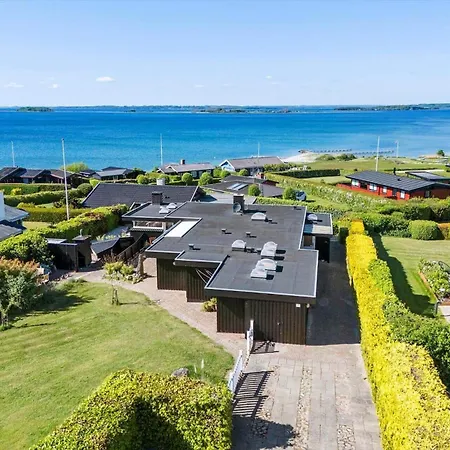 בית נופש Fy268-faaborg-horsehoved-23 *